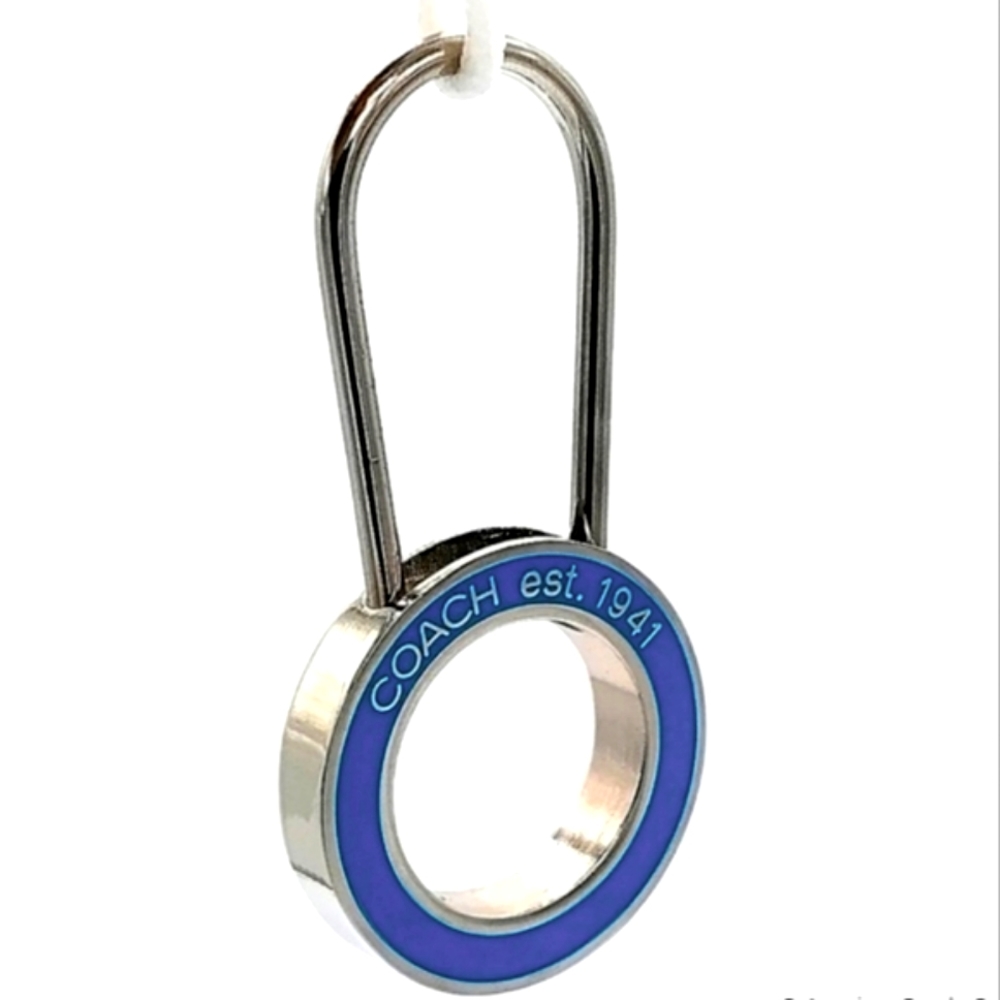 $68 COACH Vintage Sky Blue Enamel Pinch Lock Locket Keychain FOB Purse Charm